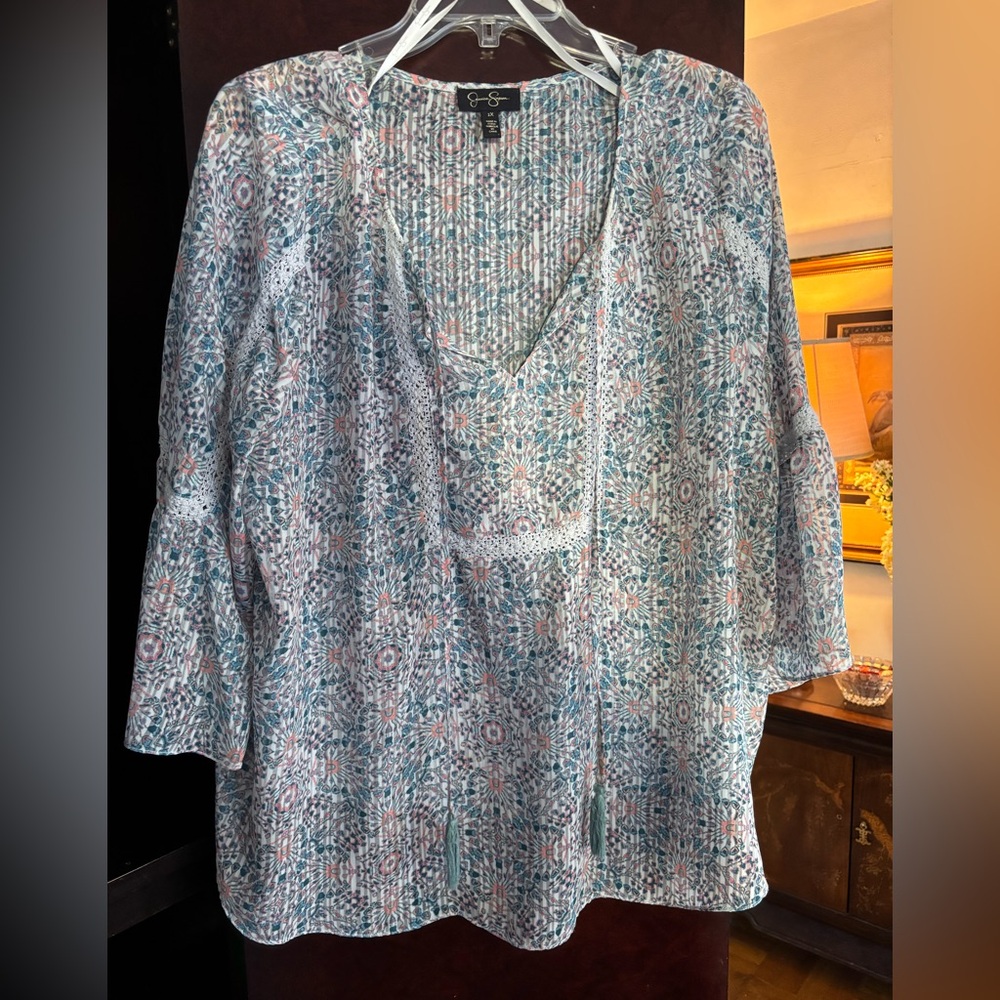 Jessica Simpson Sheet Floral Patterned Women's Top Size 1X